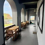 Sea Breeze Apartamento *