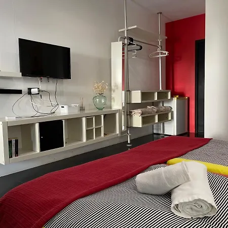 Sea Breeze Apartment *