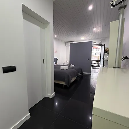 Sea Breeze Apartment