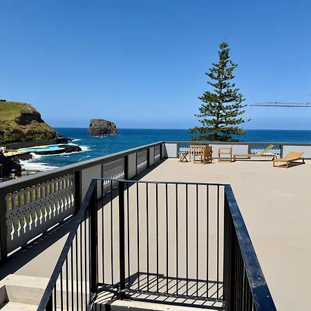 Sea Breeze Apartment